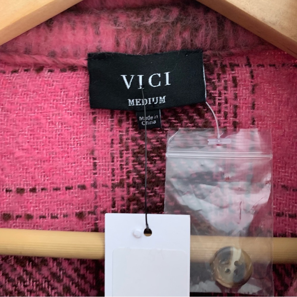 NWT VICI London Plaid Shacket - Picture 7 of 8